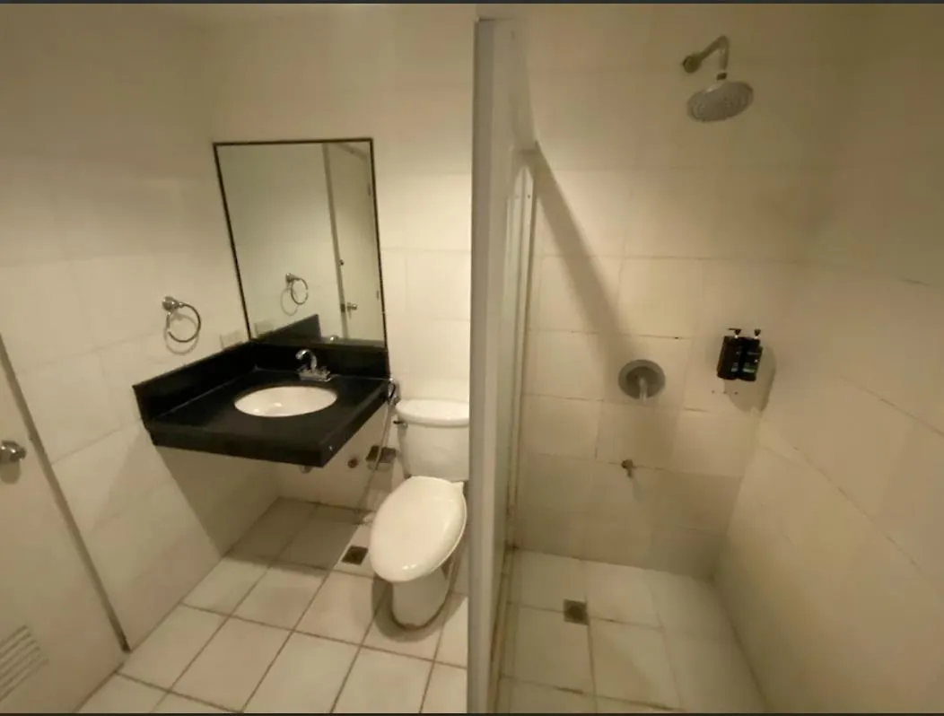 Hotel Euroasia By Bluebookers Angeles Philippines
