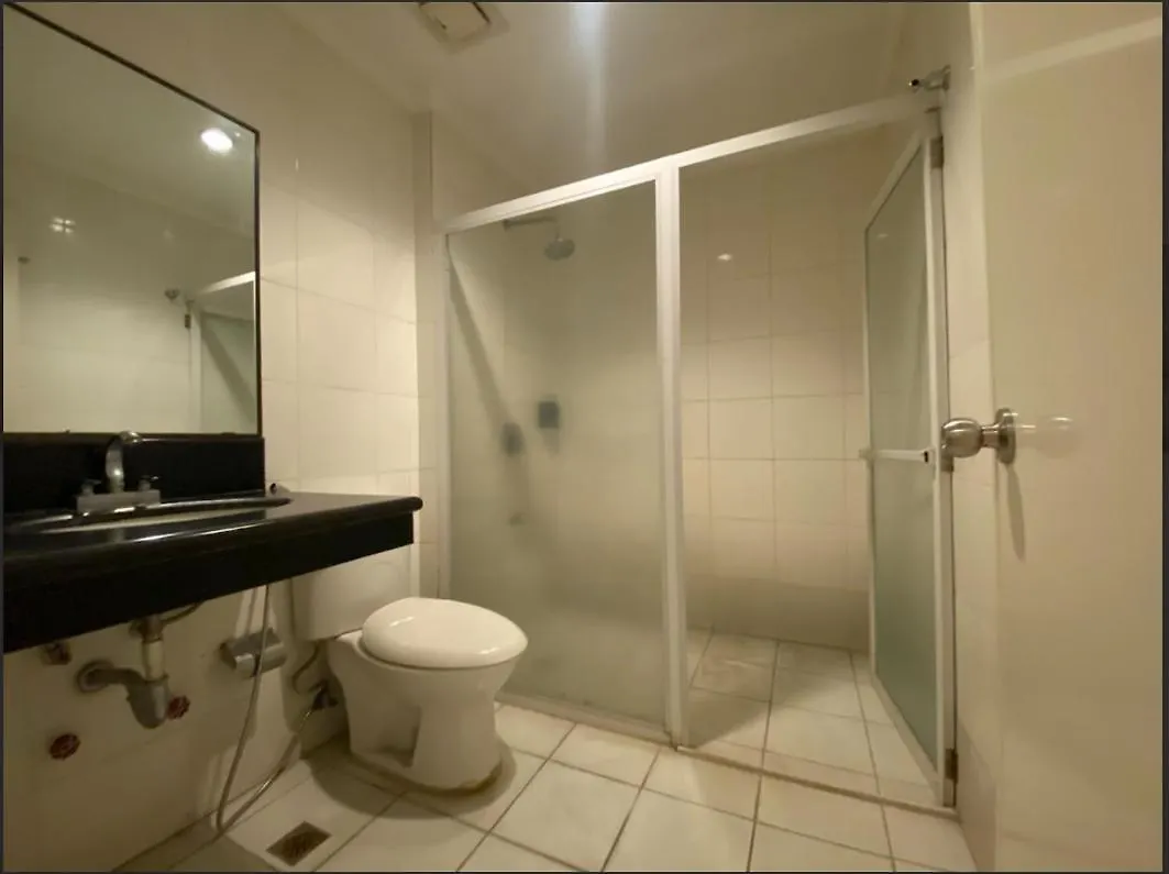 ***  Hotel Euroasia By Bluebookers Angeles Philippines