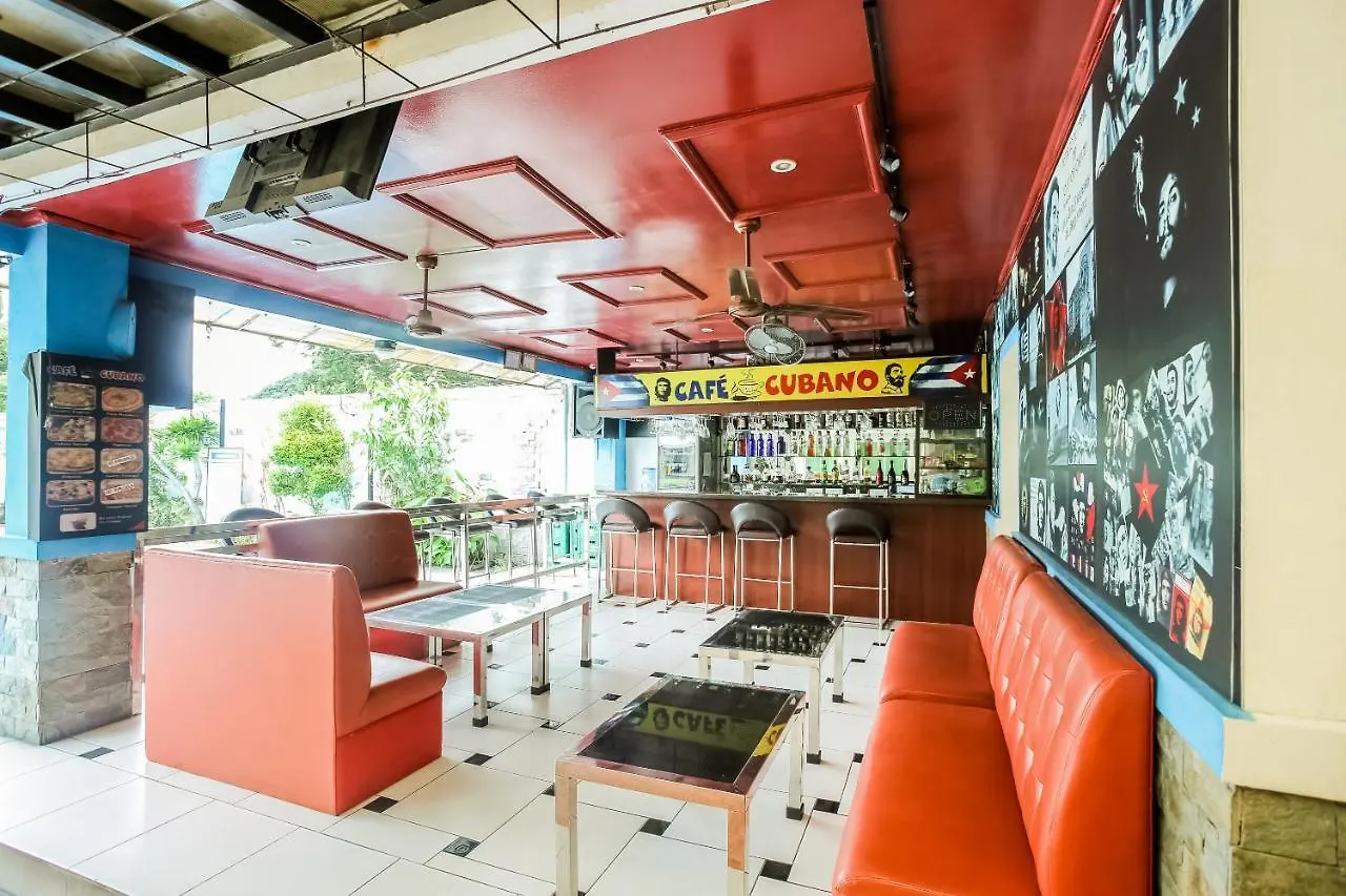 Hotel Euroasia By BLUEBOOKERS Angeles