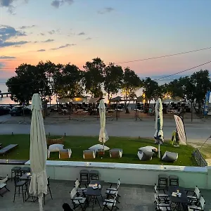 https://ammos.hotelschalkidiki.net