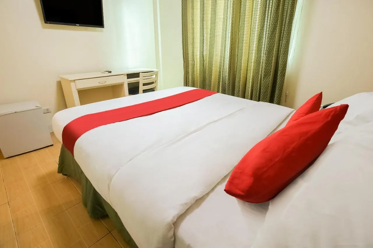 ***  Hotel Euroasia By Bluebookers Angeles Philippines