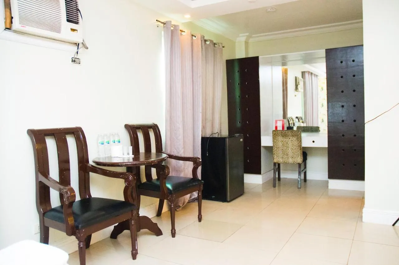 Hotel Euroasia By Bluebookers Angeles