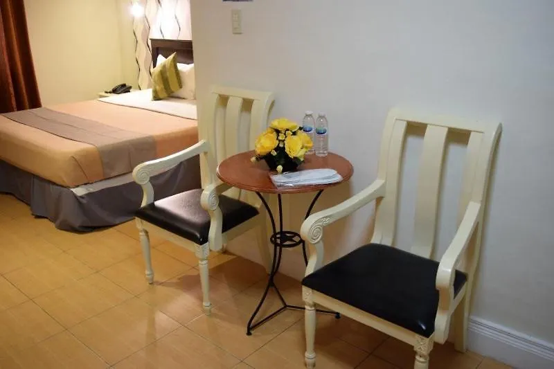 Hotel Euroasia By Bluebookers Angeles 3*,  Philippines